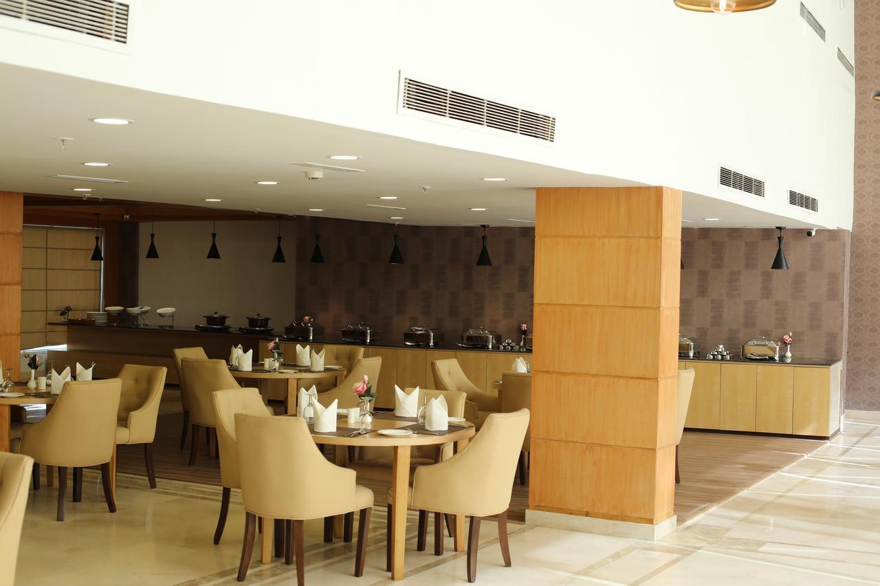 Udman Hotels And Resorts By Ferns N Petals New Delhi Extérieur photo