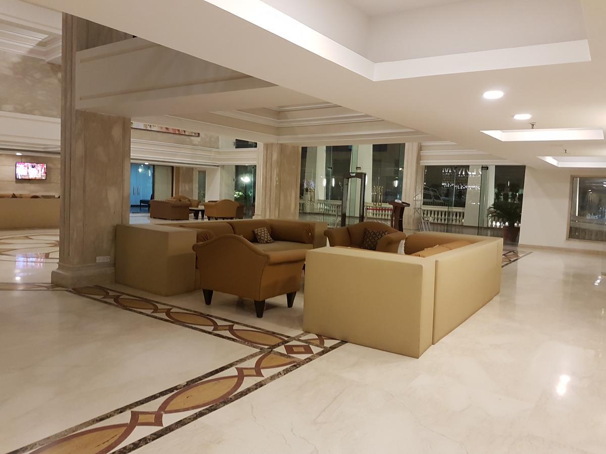 Udman Hotels And Resorts By Ferns N Petals New Delhi Extérieur photo