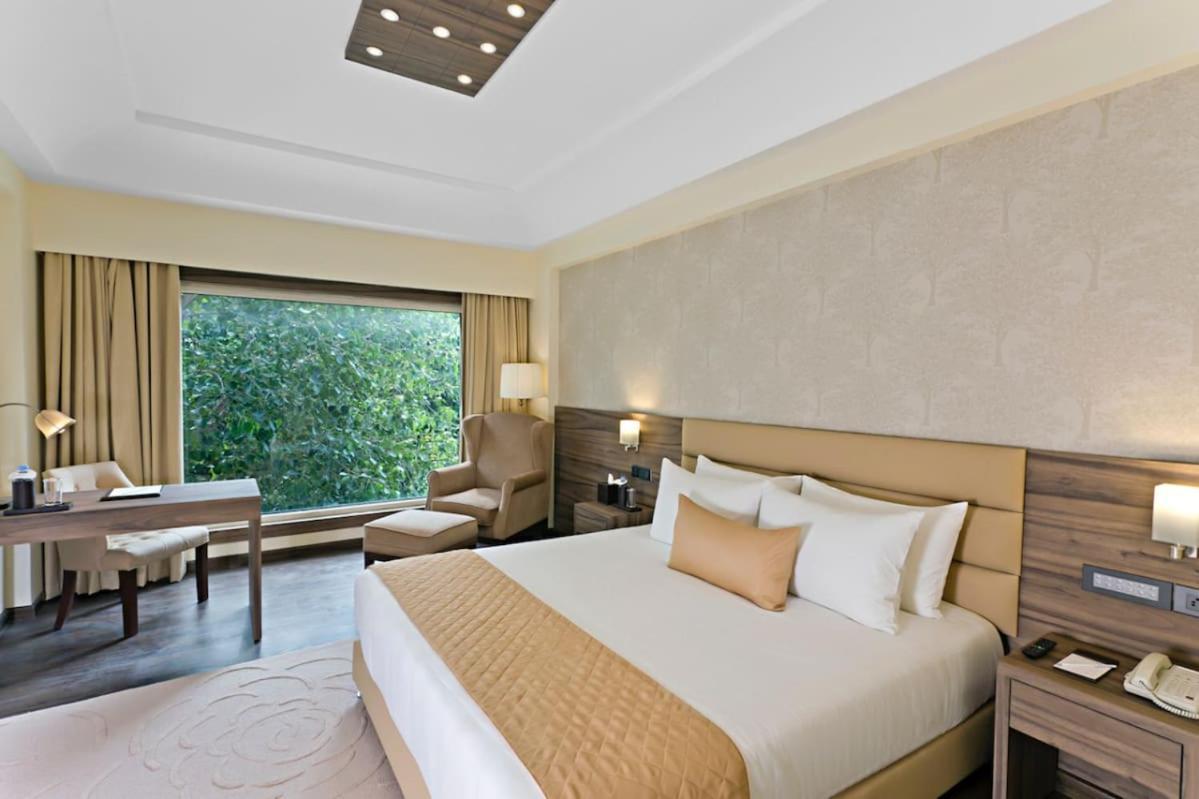 Udman Hotels And Resorts By Ferns N Petals New Delhi Extérieur photo